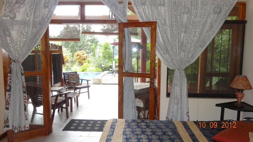 Lazy Lizard Hotel גאלה מראה חיצוני תמונה